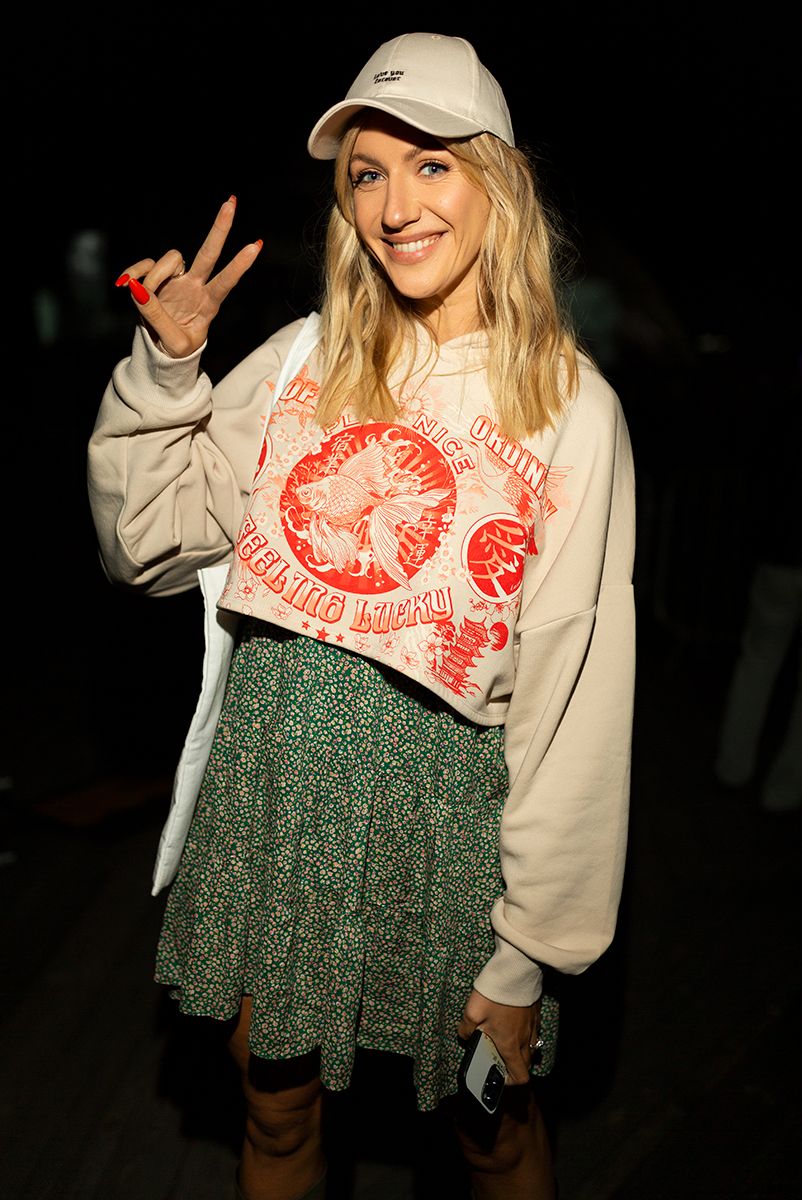 Леся Никитюк на концерте Мумий Тролль в Киеве, Navy