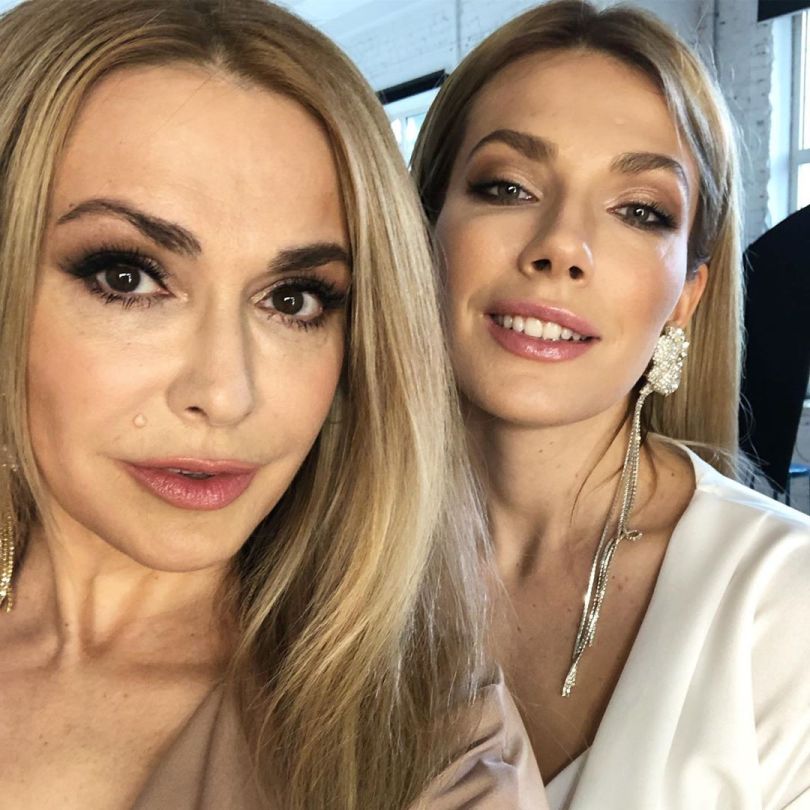 Ольга Сумська і її старша дочка Тоня Паперна