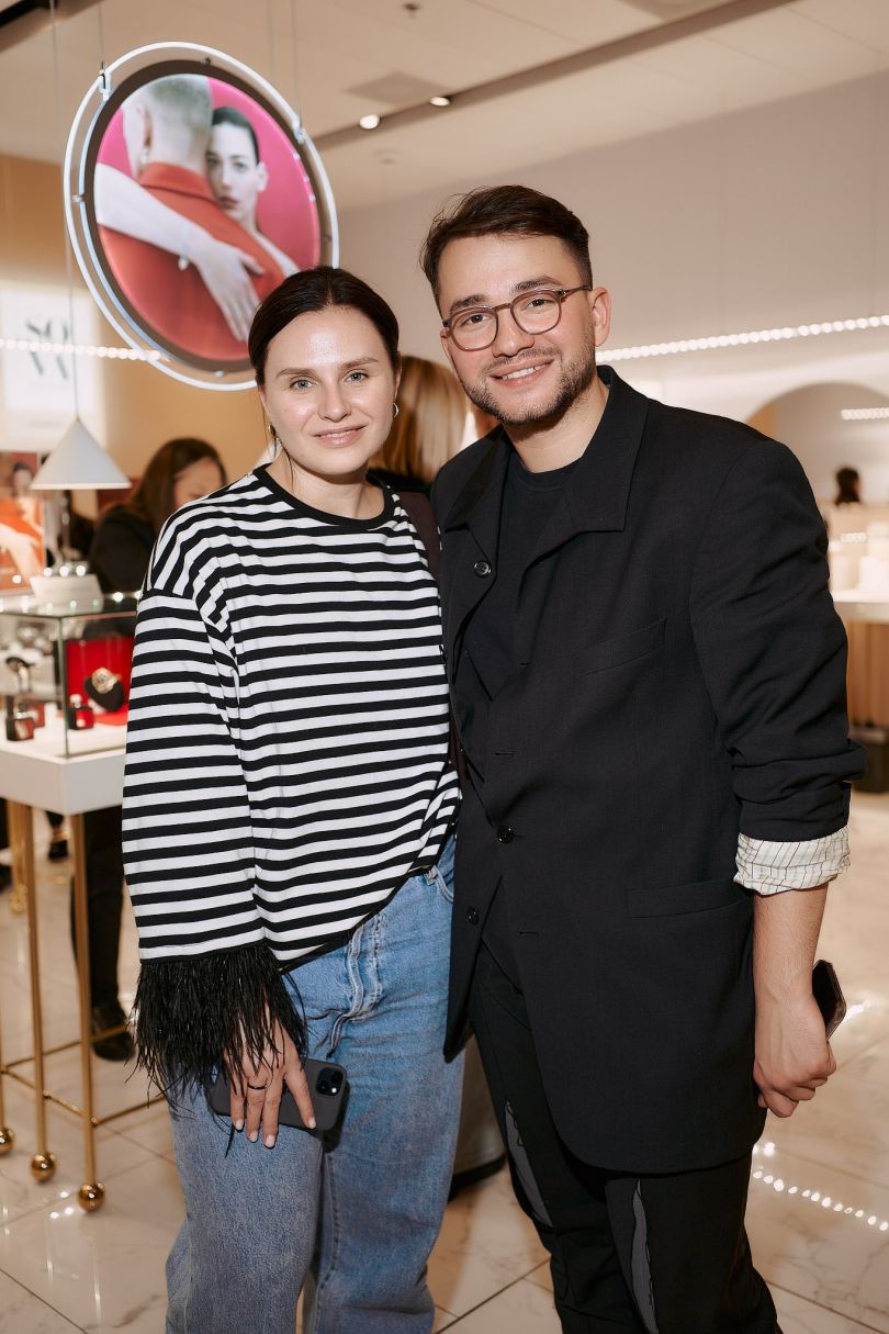 Анна Коваль, Іван Фролов