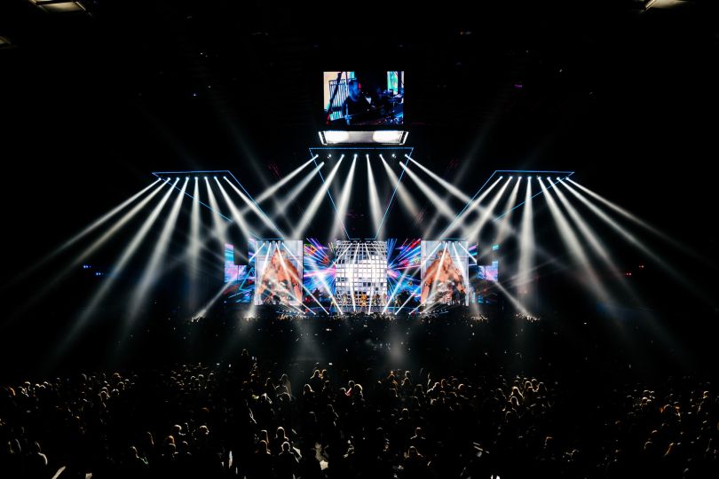 Концерт Олі Полякової в Палаці спорту