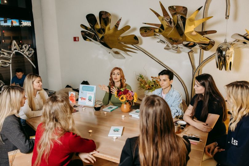 Олена Шершньова