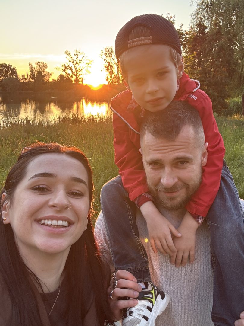 Юрій Вихованець і Fiїnka з сином