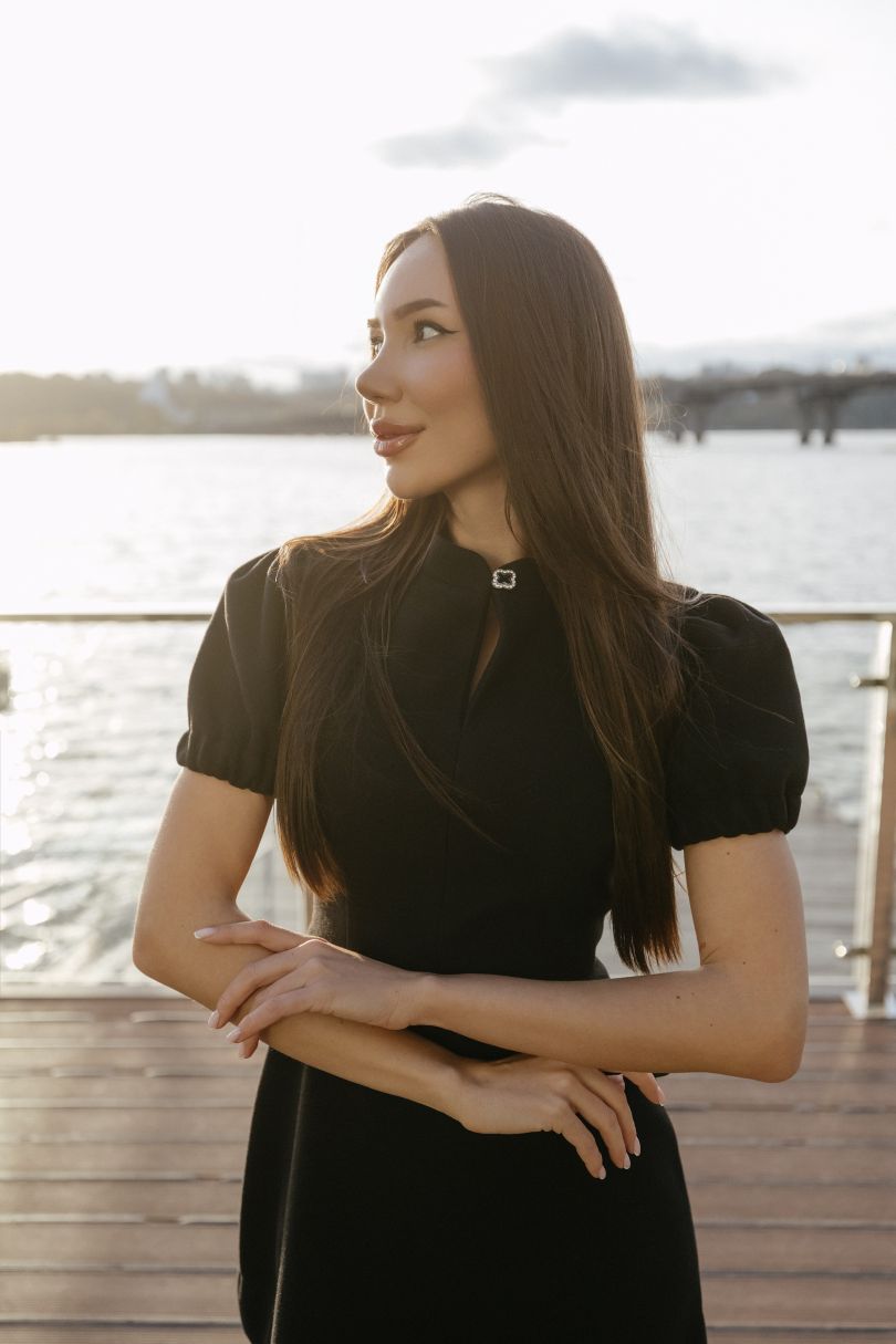 контент-мейкер Лоліта