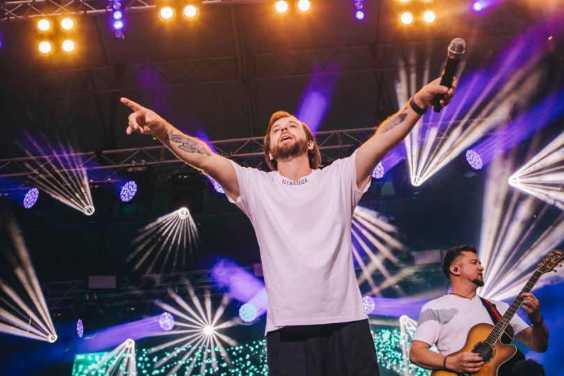 Без обмежень