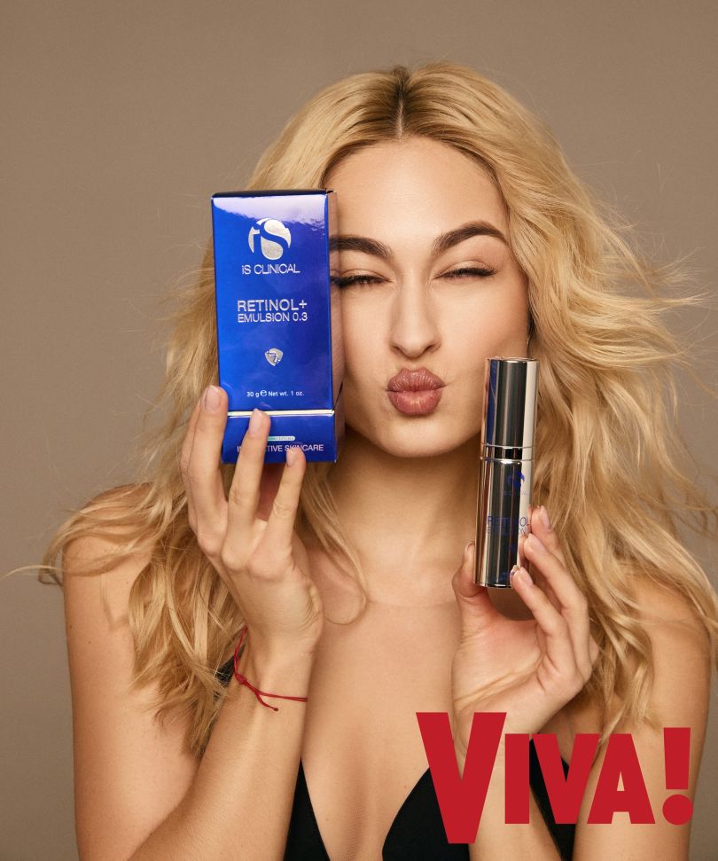 Анастасія Цимбалару в фотосесії для Viva!