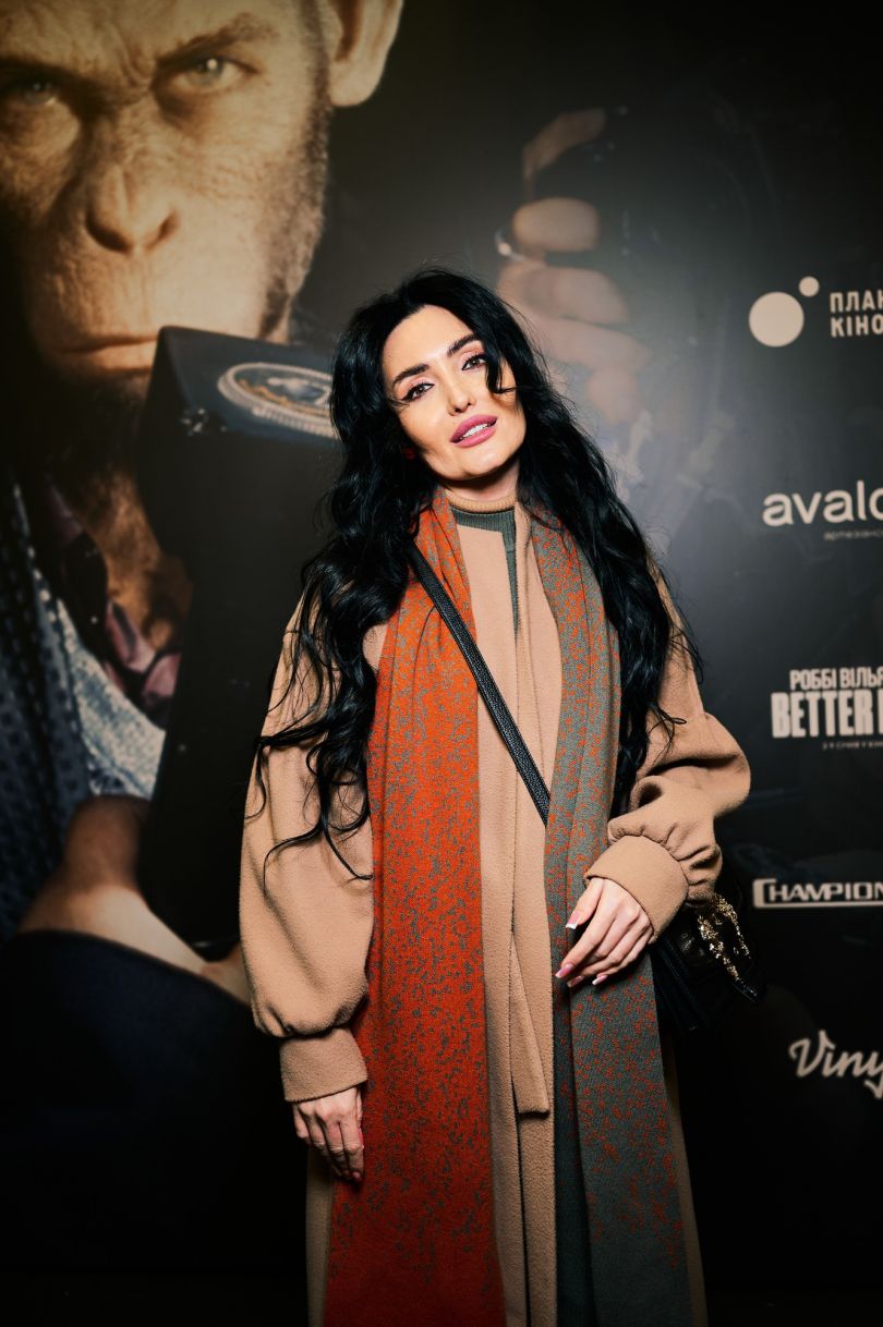 Анна Добриднєва на прем’єрі фільму «Роббі Вільямс: Better Man»