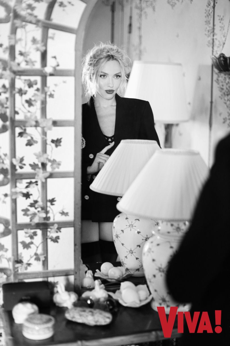 Оля Полякова в фотосесії для журналу Viva!