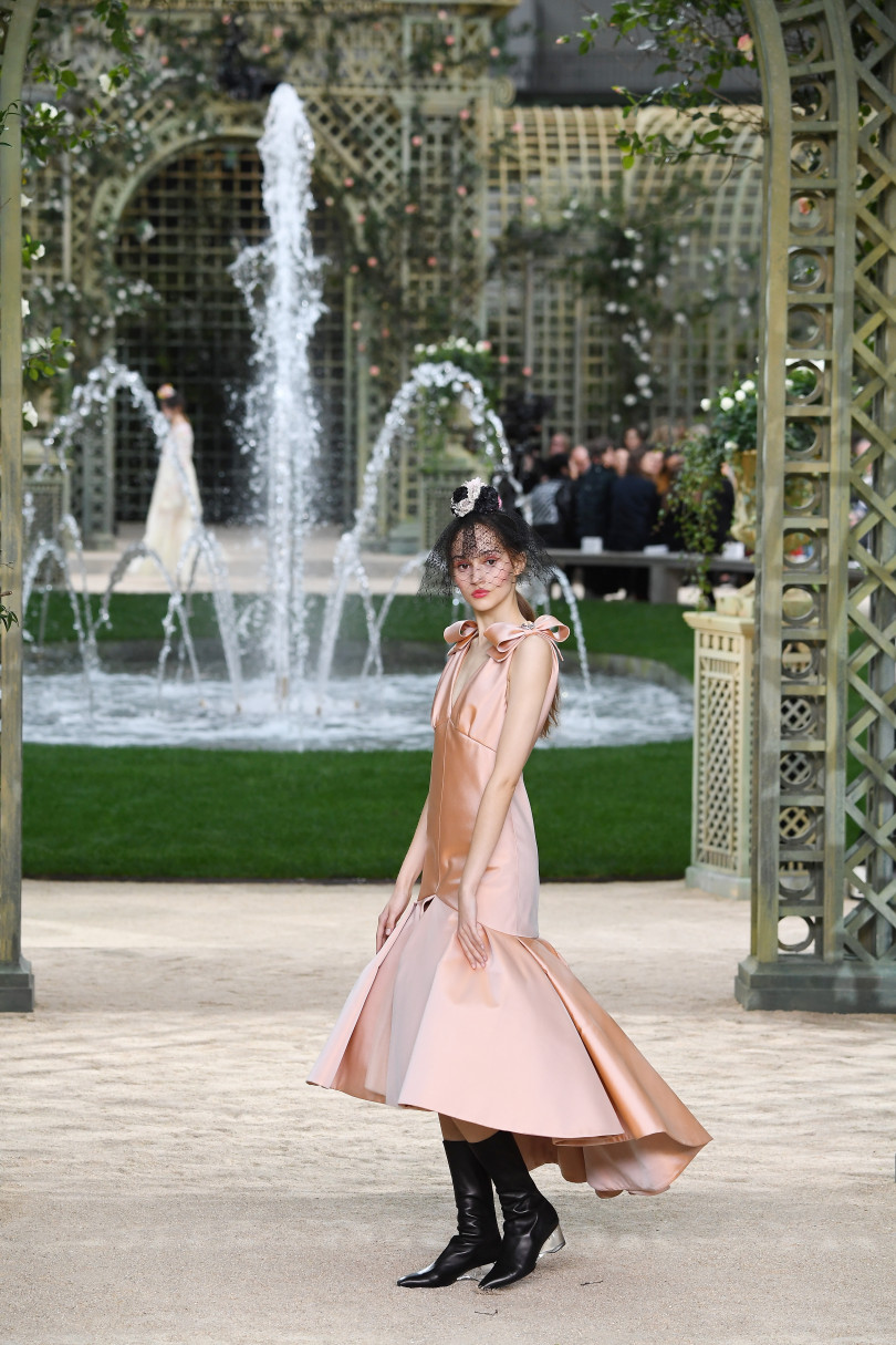 Показ Chanel в Париже