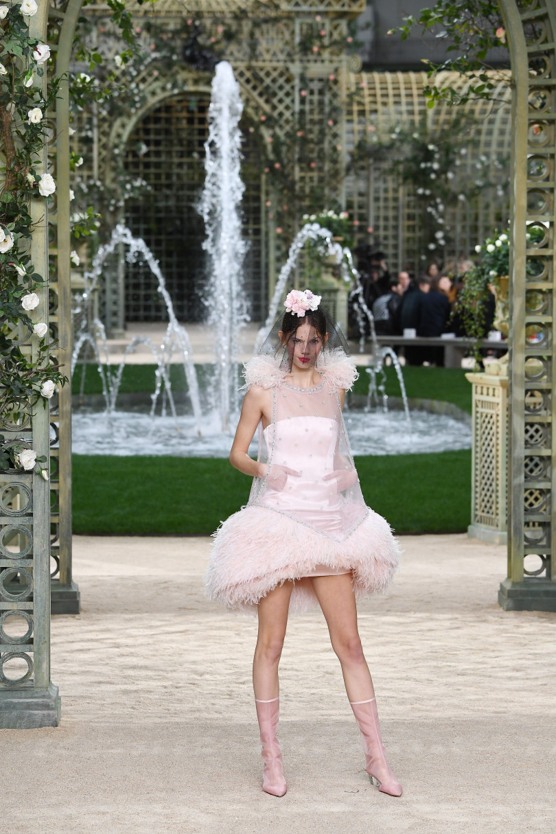 Показ Chanel в Париже