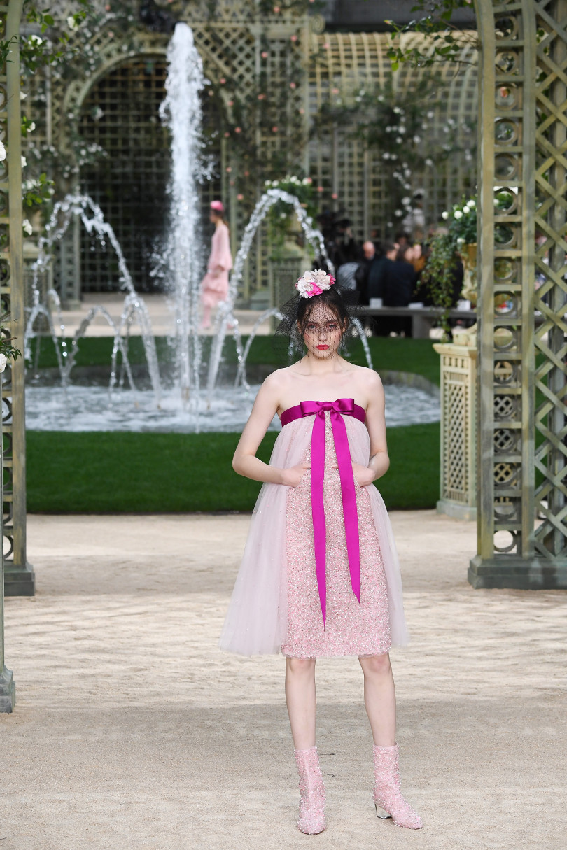 Показ Chanel в Париже