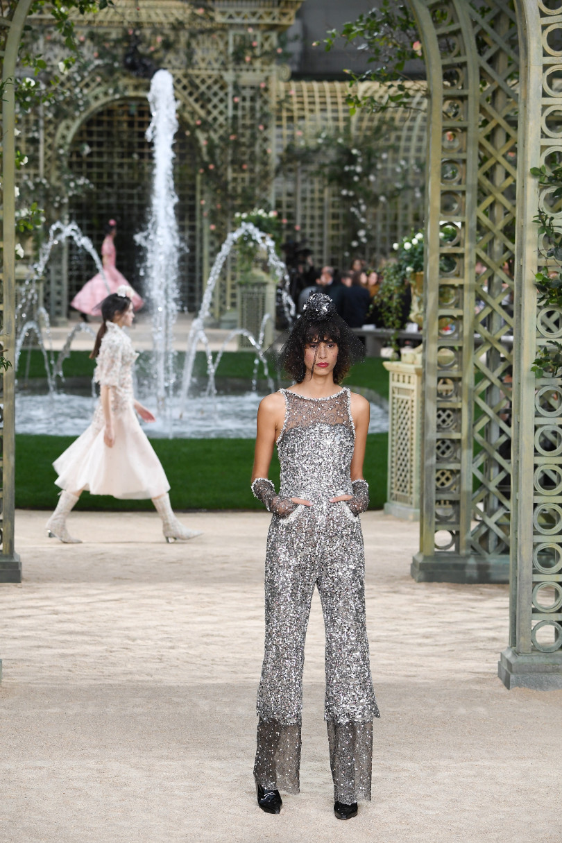 Показ Chanel в Париже