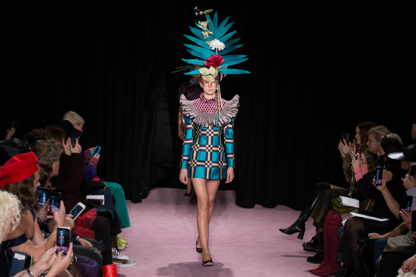 Viktor &amp; Rolf представили коллекцию, от которой невозможно отвести взгляд