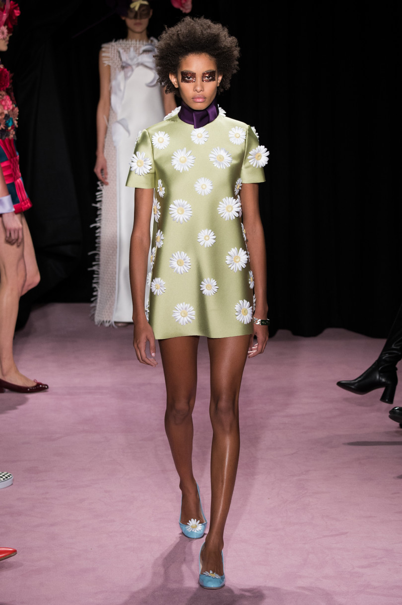 Viktor &amp; Rolf представили коллекцию, от которой невозможно отвести взгляд