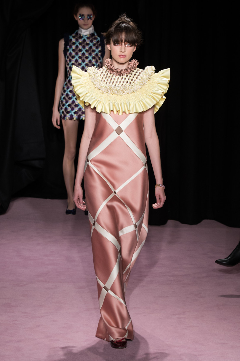 Viktor &amp; Rolf представили коллекцию, от которой невозможно отвести взгляд