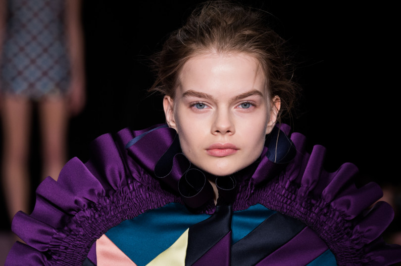 Viktor &amp; Rolf представили коллекцию, от которой невозможно отвести взгляд