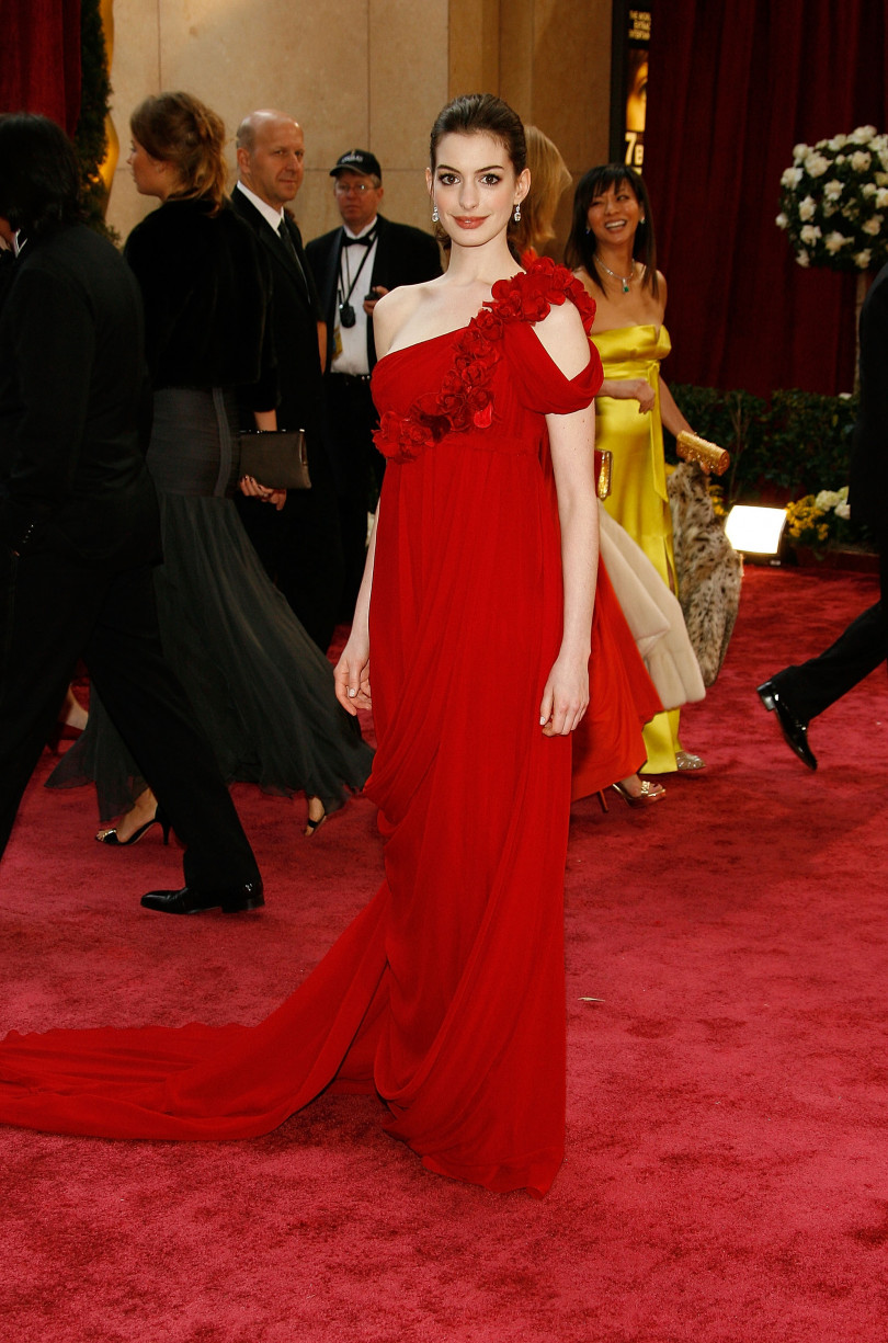 Энн Хэтэуэй в Marchesa