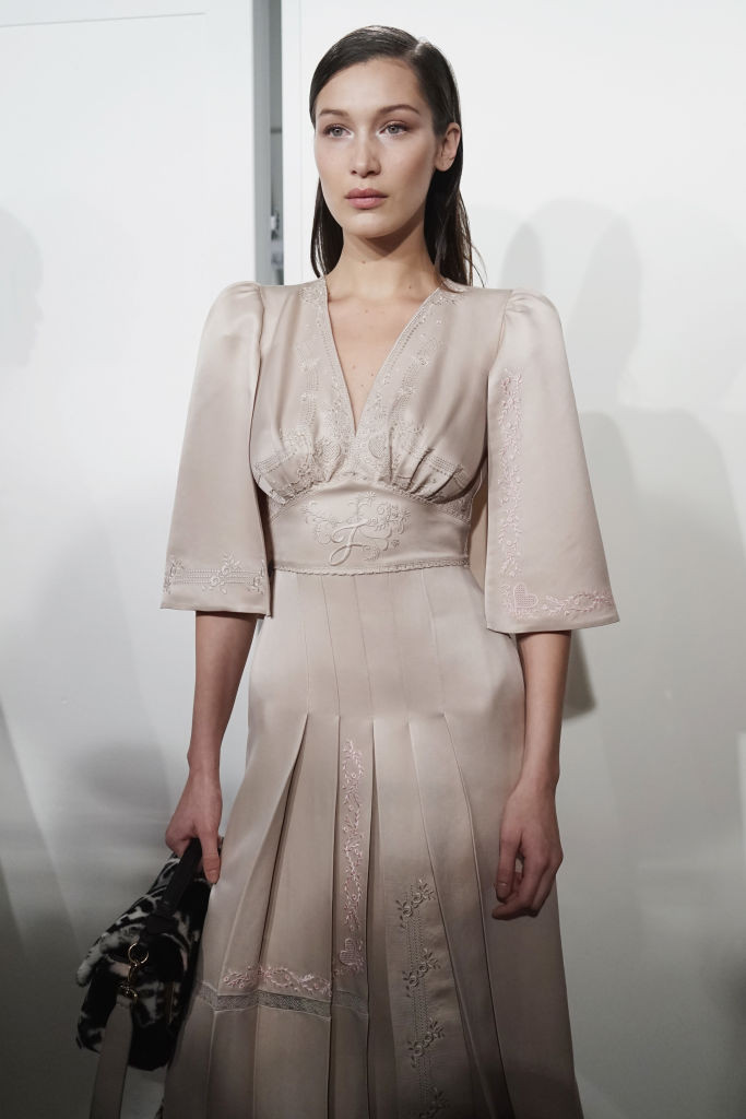 Белла Хадид без макияжа