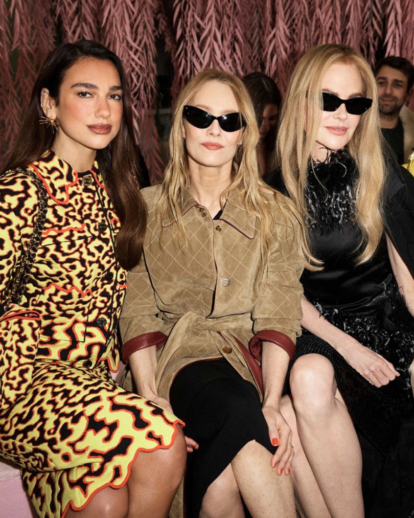 хто з зірок прийшов на показ Chanel у Парижі