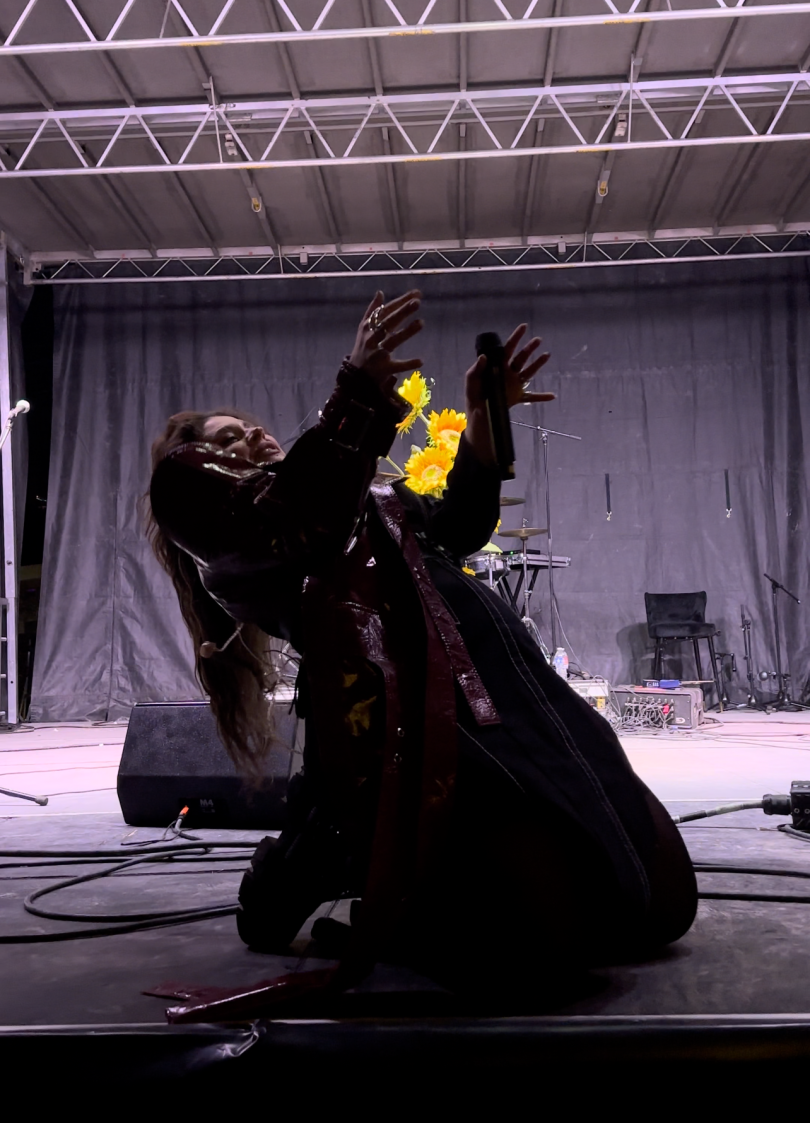 фронтвумен KAZKA Саша Заріцька