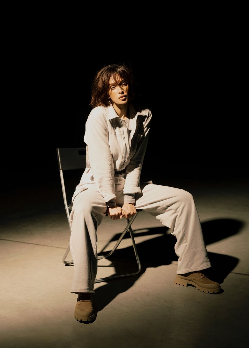 Віра Брежнєва з темним волоссям