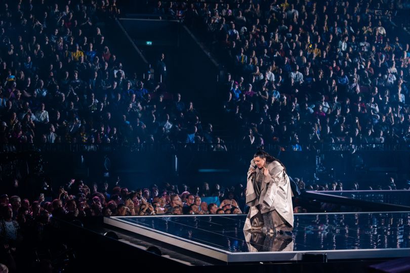 Jerry Heil и alyona alyona на сцене Евровидения 2024 в Мальме