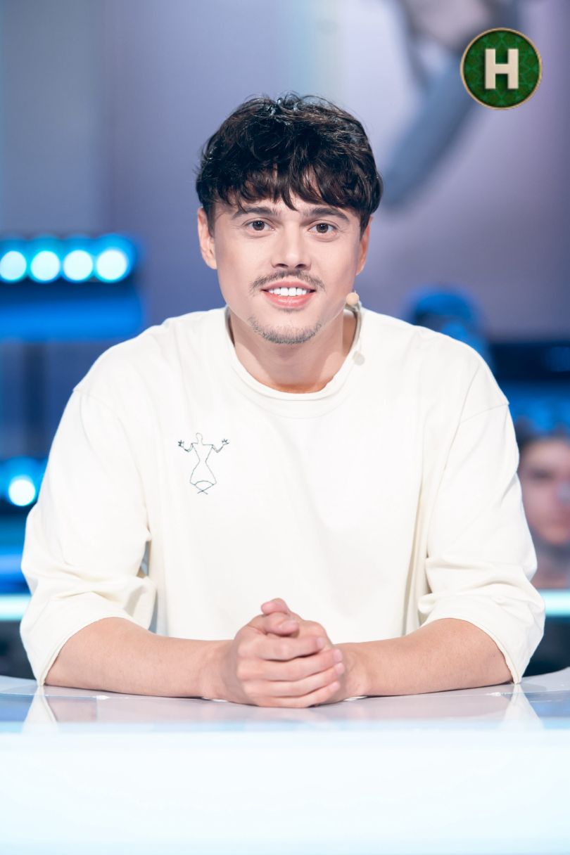 ALEKSEEV с усами