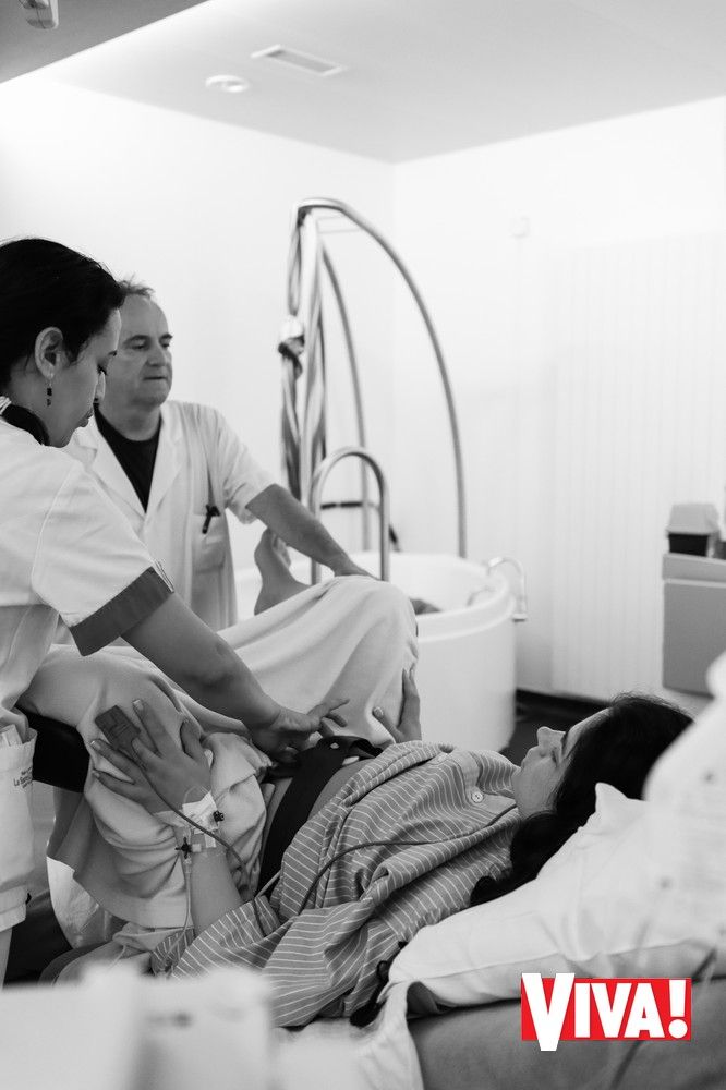 Іванна Онуфрійчук і її чоловік Алмаз під час пологів у Швейцарії