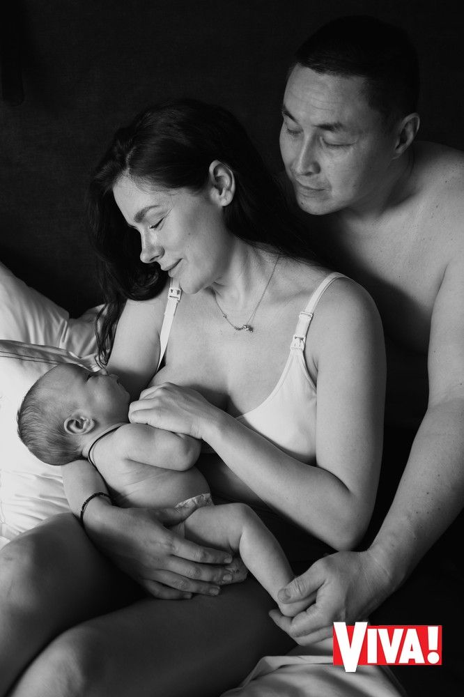 Іванна Онуфрійчук і її чоловік Алмаз з сином Адамом