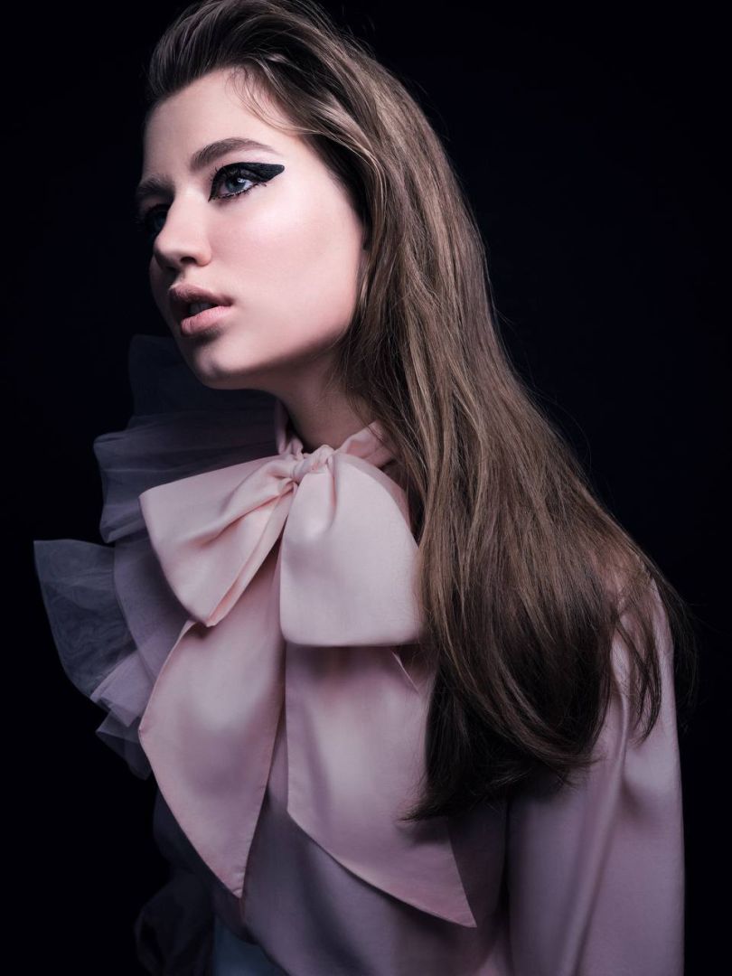 донька Юрія Нікітіна та Ольги Горбачової