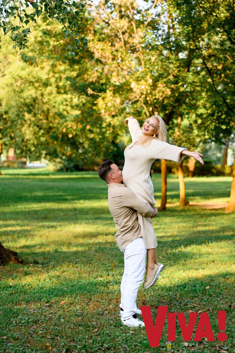 Лілія Ребрик вагітна втретє у фотосесії для сайту Viva!