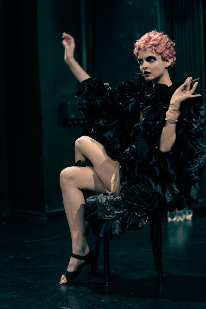 Олена Коляденко поставить Кабаре