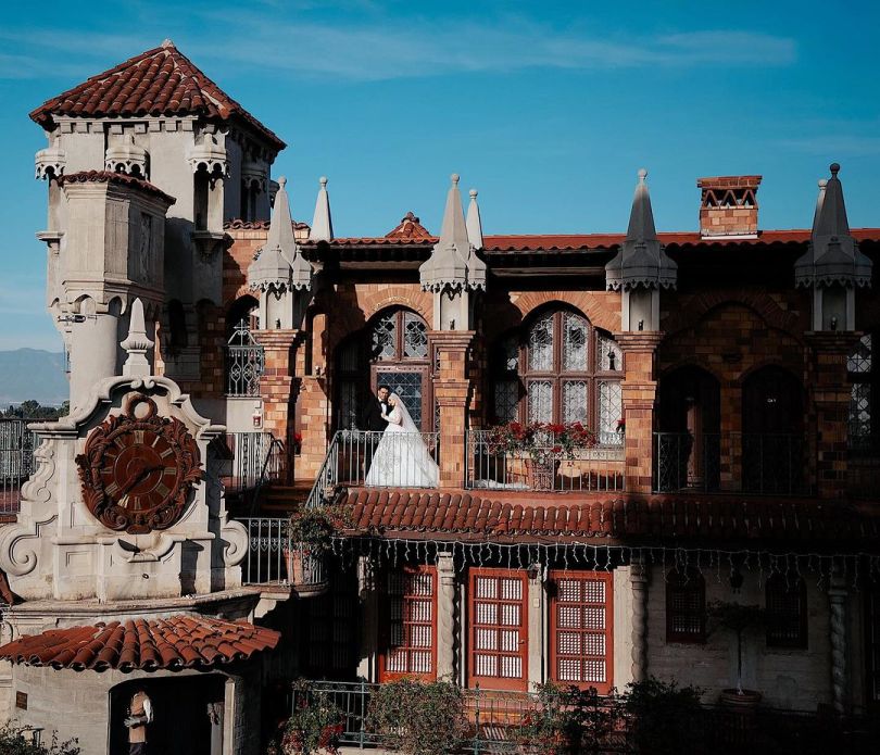 Міка Ньютон показала своє пишне весілля в США