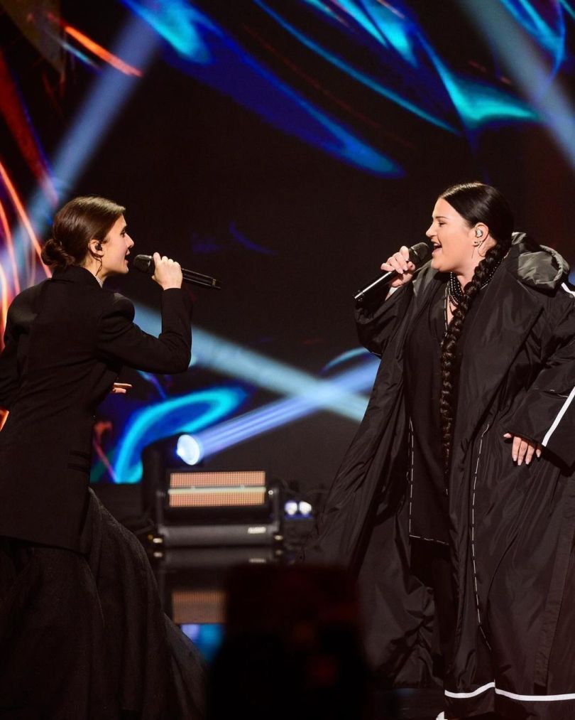 alyona alyona и Jerry Heil