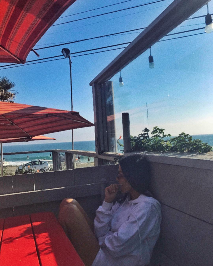 Кортни Кардашьян засмущала своих поклонников слишком откровенным фото