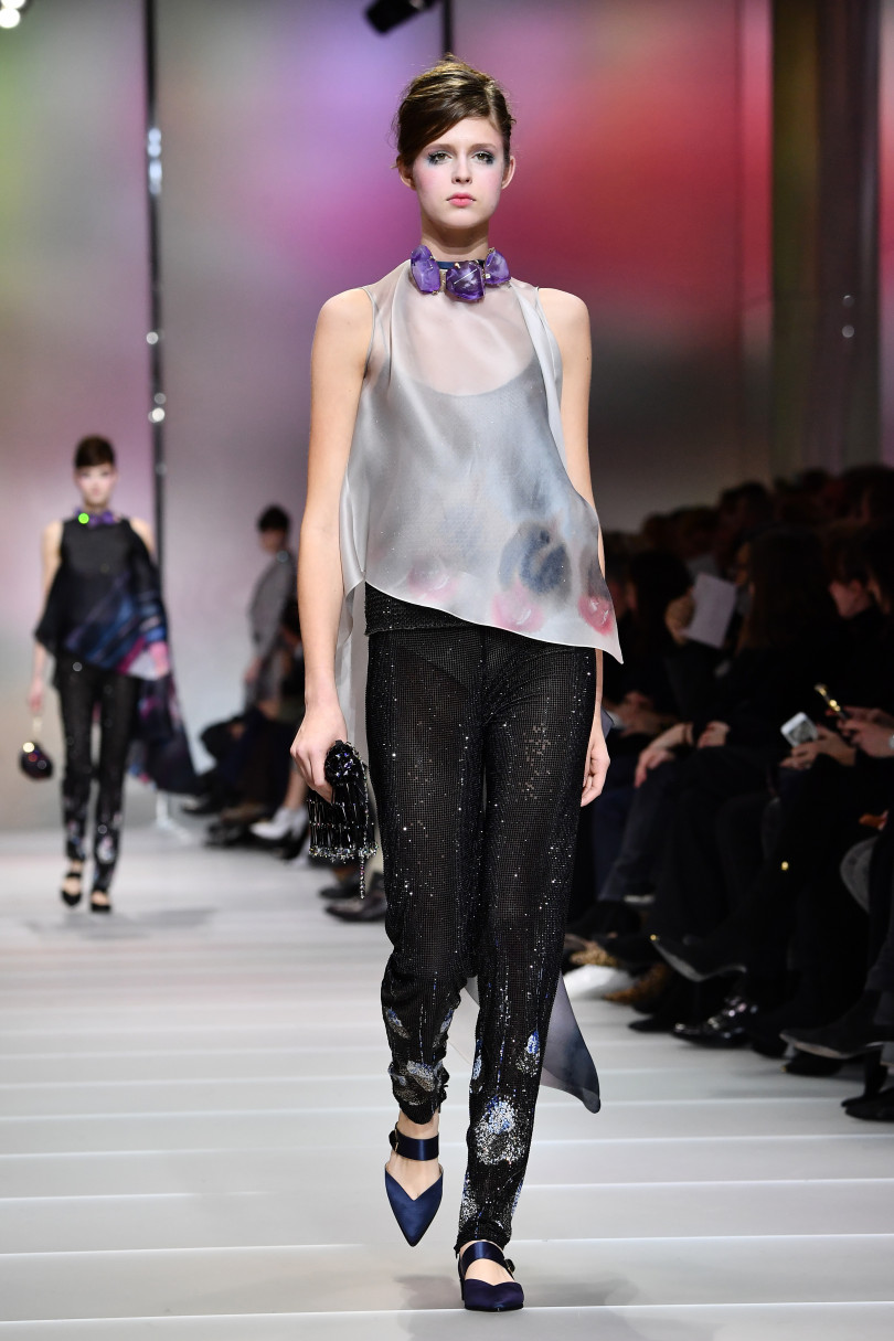 В Париже состоялся показ Armani Privé