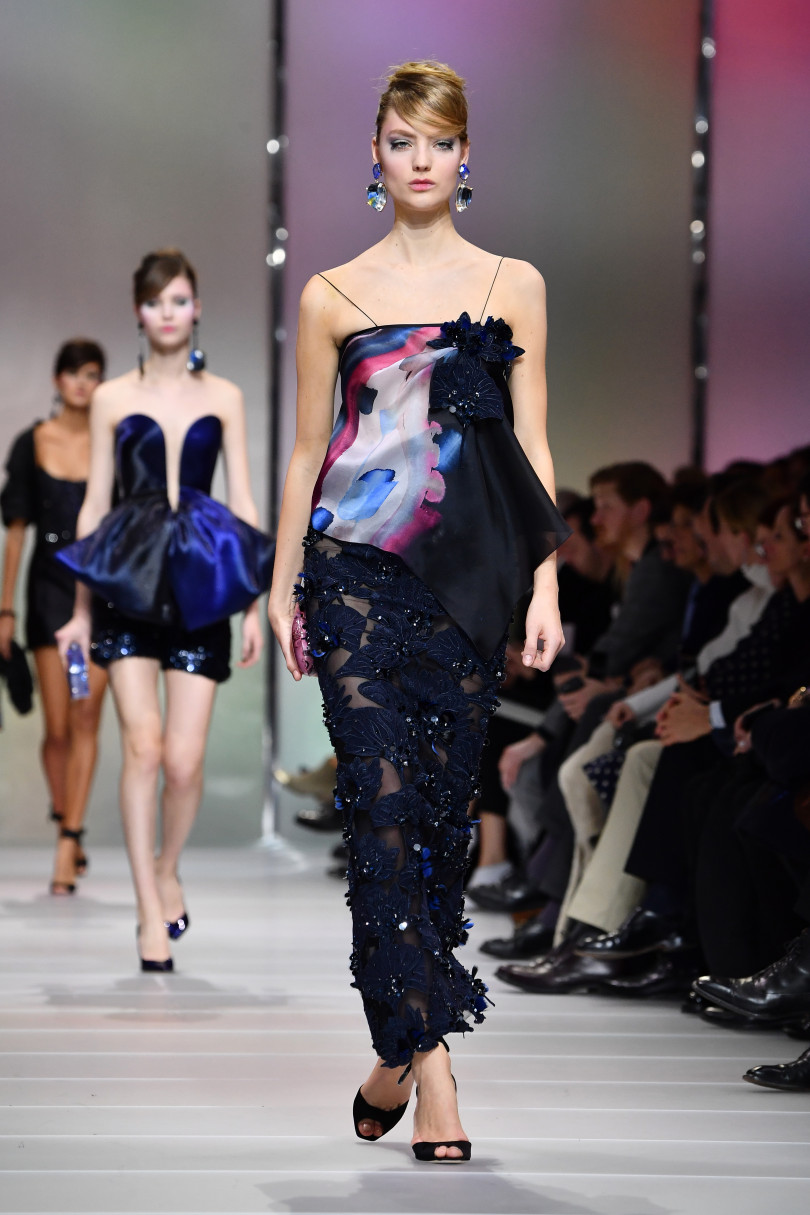 В Париже состоялся показ Armani Privé