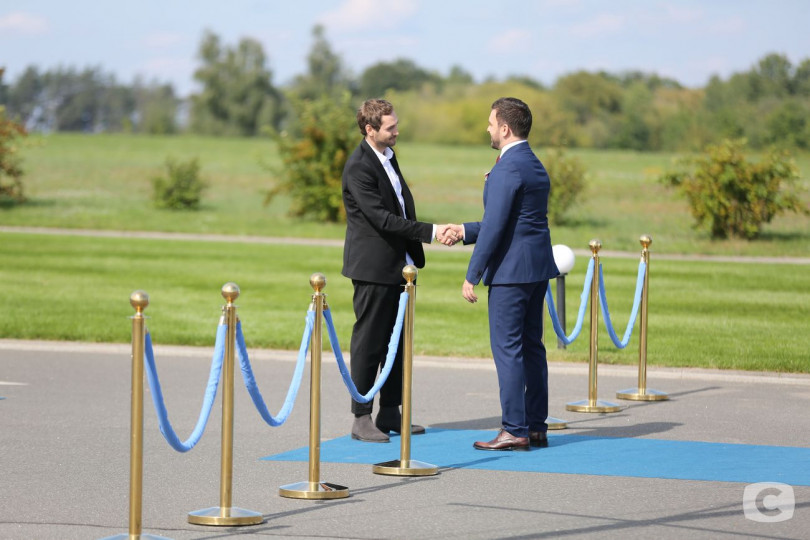 Холостяк 8 Рожден Ануси