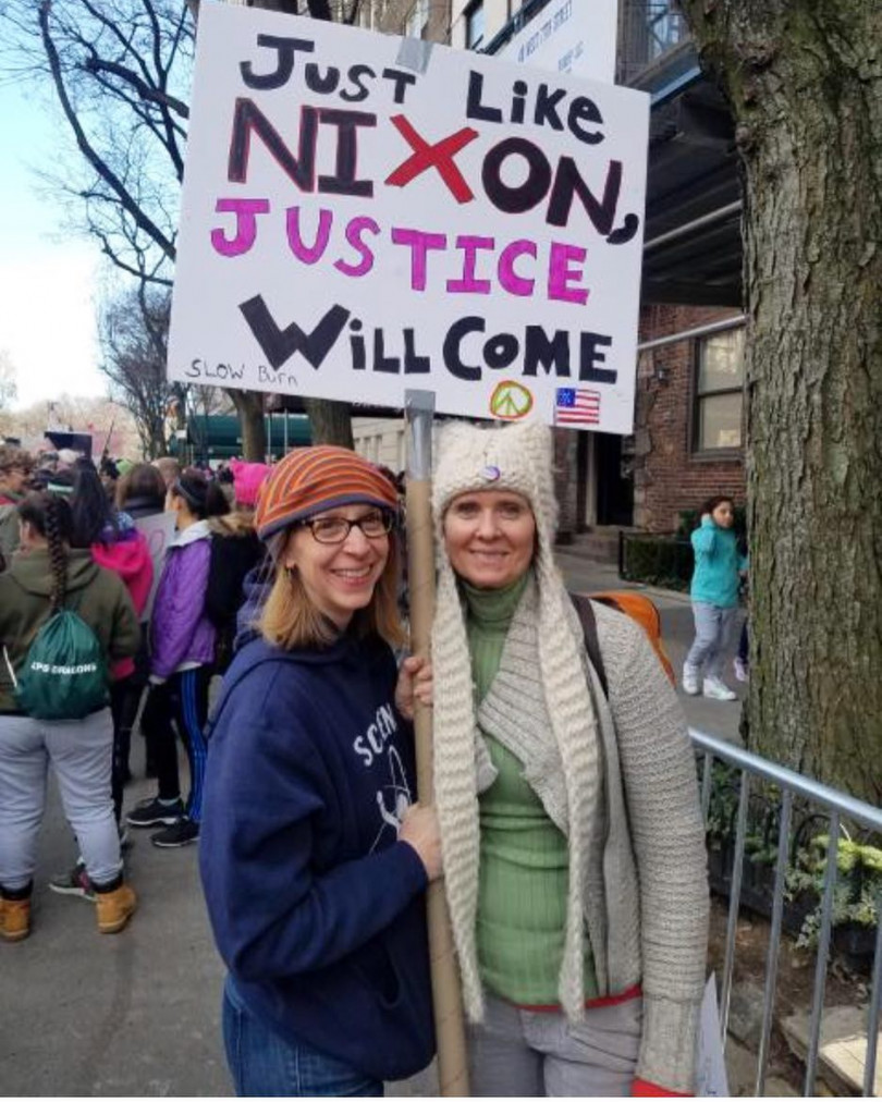 Синтия Никсон на марше