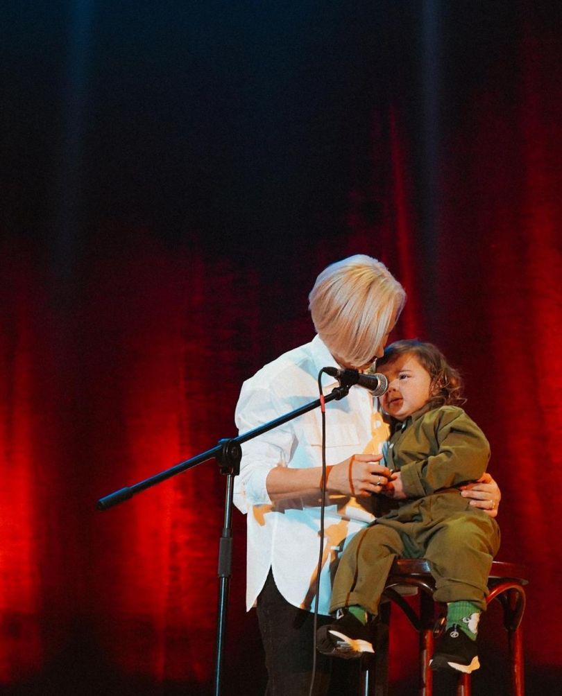 Наталія Гаріпова з дитиною