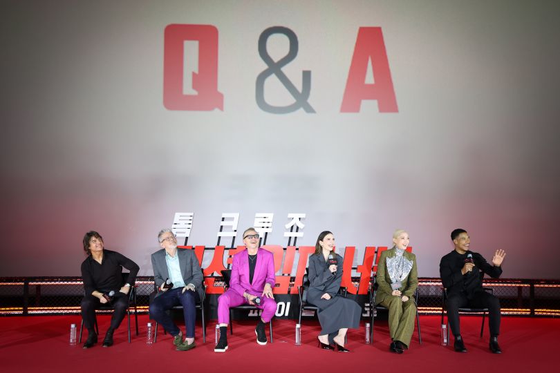 Том Круз, Гейлі Етвел, Саймон Пегг, Пом Клементьєв, Ґреґ Тарзан Девіс і Крістофер Маккворрі відвідали прем&rsquo;єру &laquo;Місія неможлива: Фінальна розплата&raquo; у Сеулі, Південна Корея