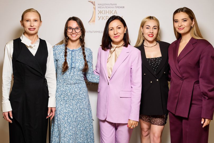 Ольга Дьякова, Ксенія Драганюк, Інна Гелетюк, Олена Тополя, Наталя Островська