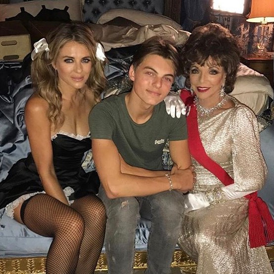 Элизабет Херли с сыном