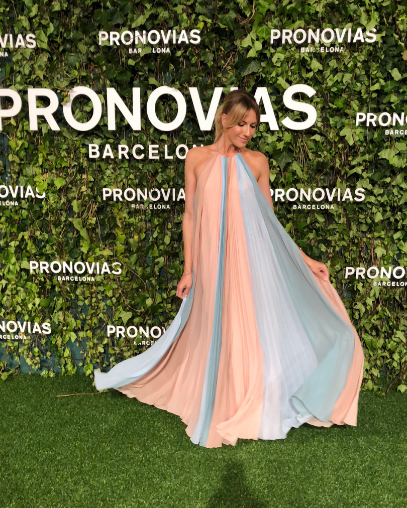 Леся Никитюк в свадебном платье