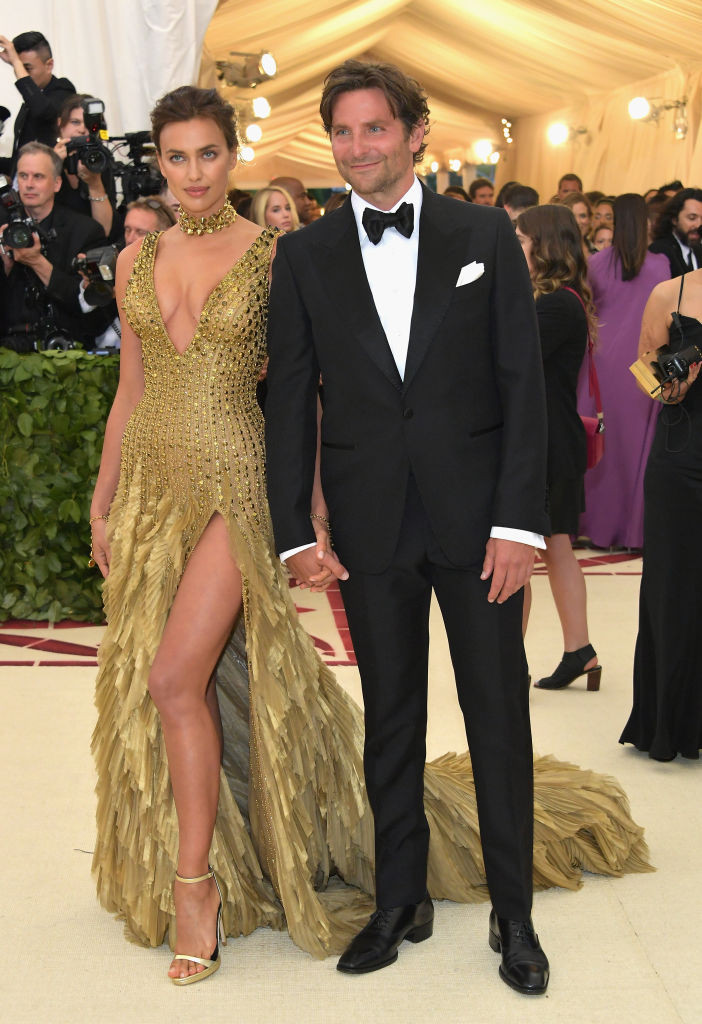 Ирина Шейк и Брэдли Купер на Met Gala 2018