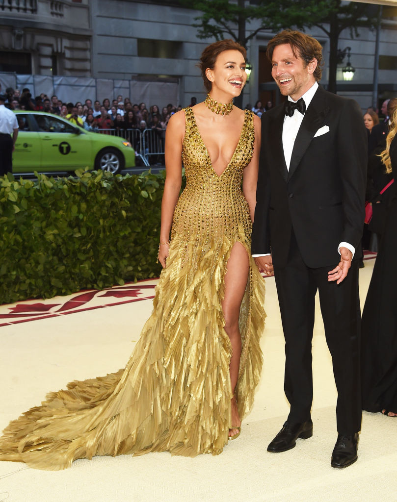 Ирина Шейк и Брэдли Купер на Met Gala 2018