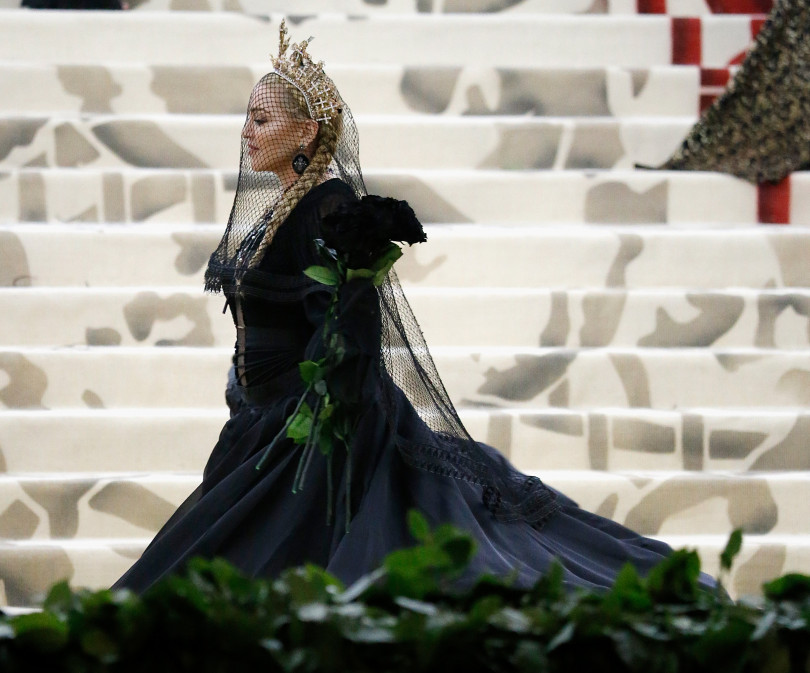 Мадонна на Met Gala 2018 фото