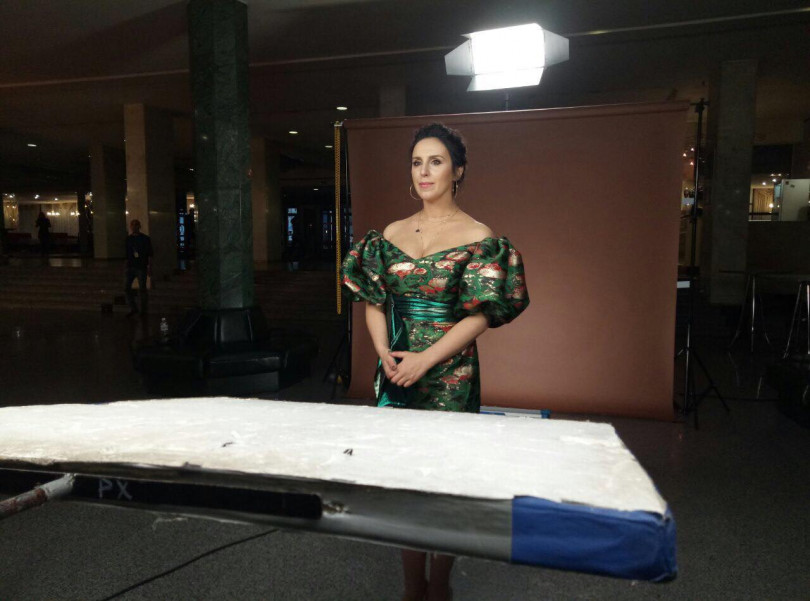 Джамала благодарит учителю