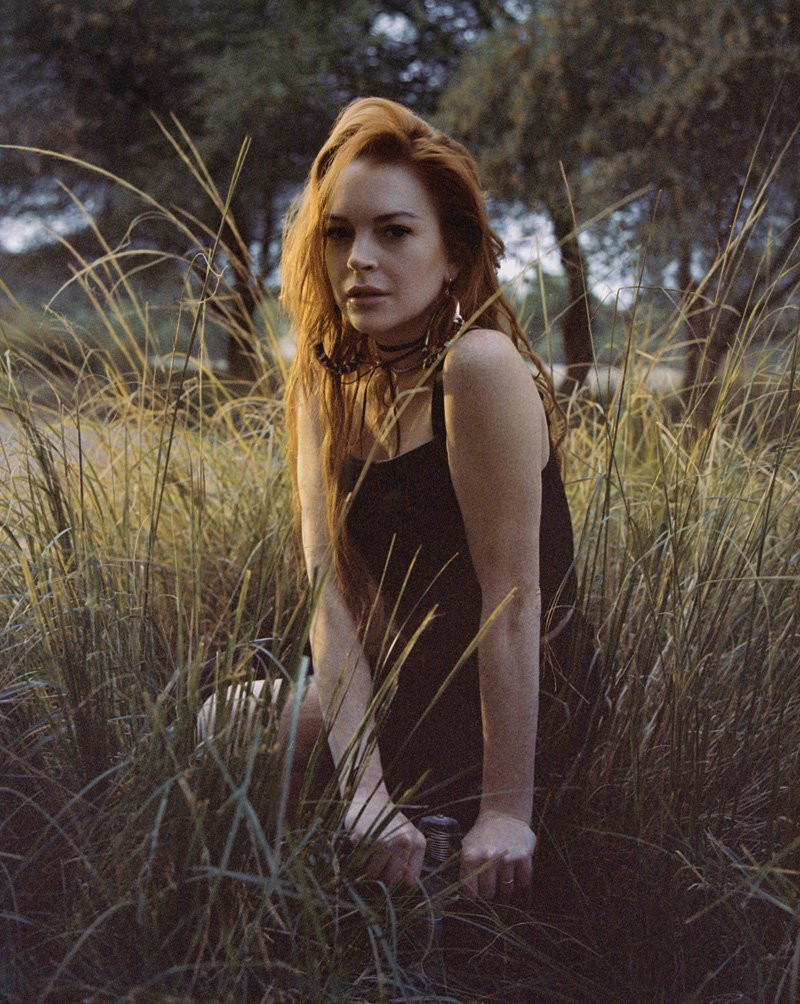 Линдси Лохан в фотосессии для Emirates Woman