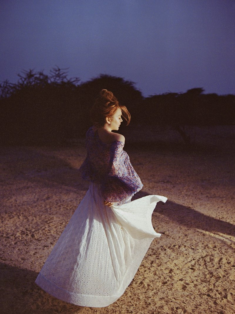 Линдси Лохан в фотосессии для Emirates Woman