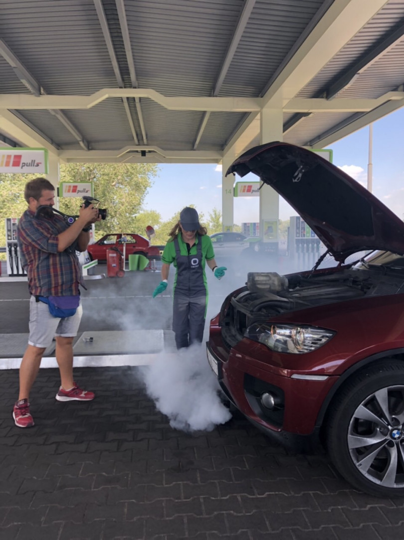 Ольга Фреймут шокировала людей на заправке